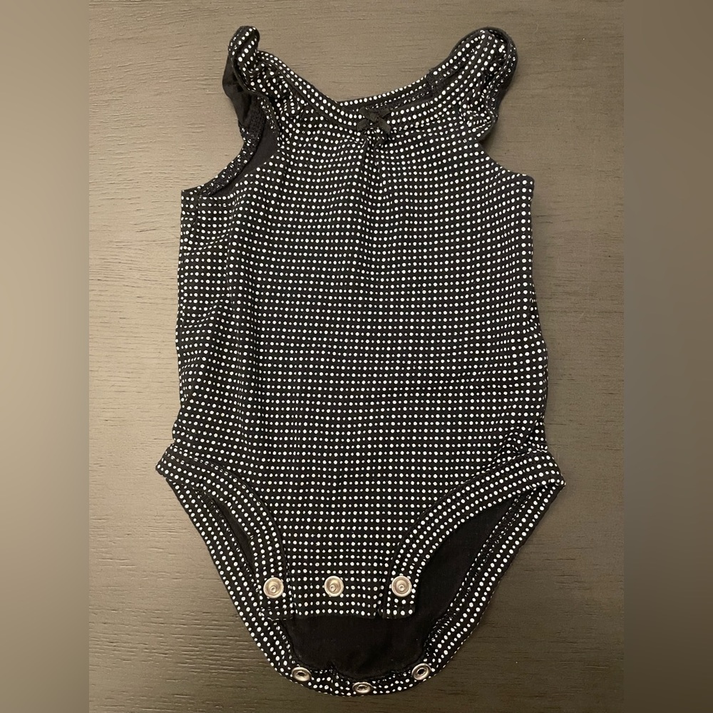 Carter’s Newborn Baby Girl Pink, Black and Tan Onsies Outfits Bundle NWOT - Picture 8 of 14